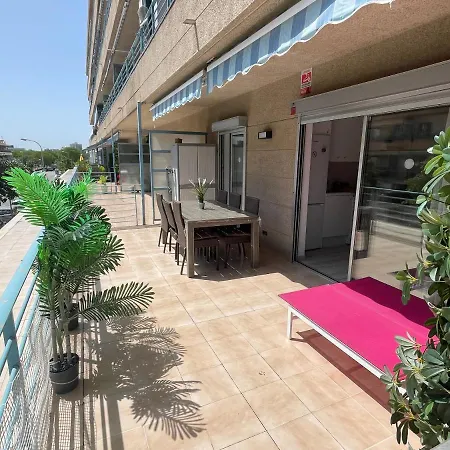 Salvis Terraza Y Piscina